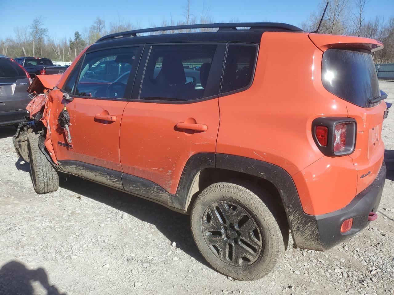 Photo 1 VIN: ZACCJBCB1JPH88818 - JEEP RENEGADE 