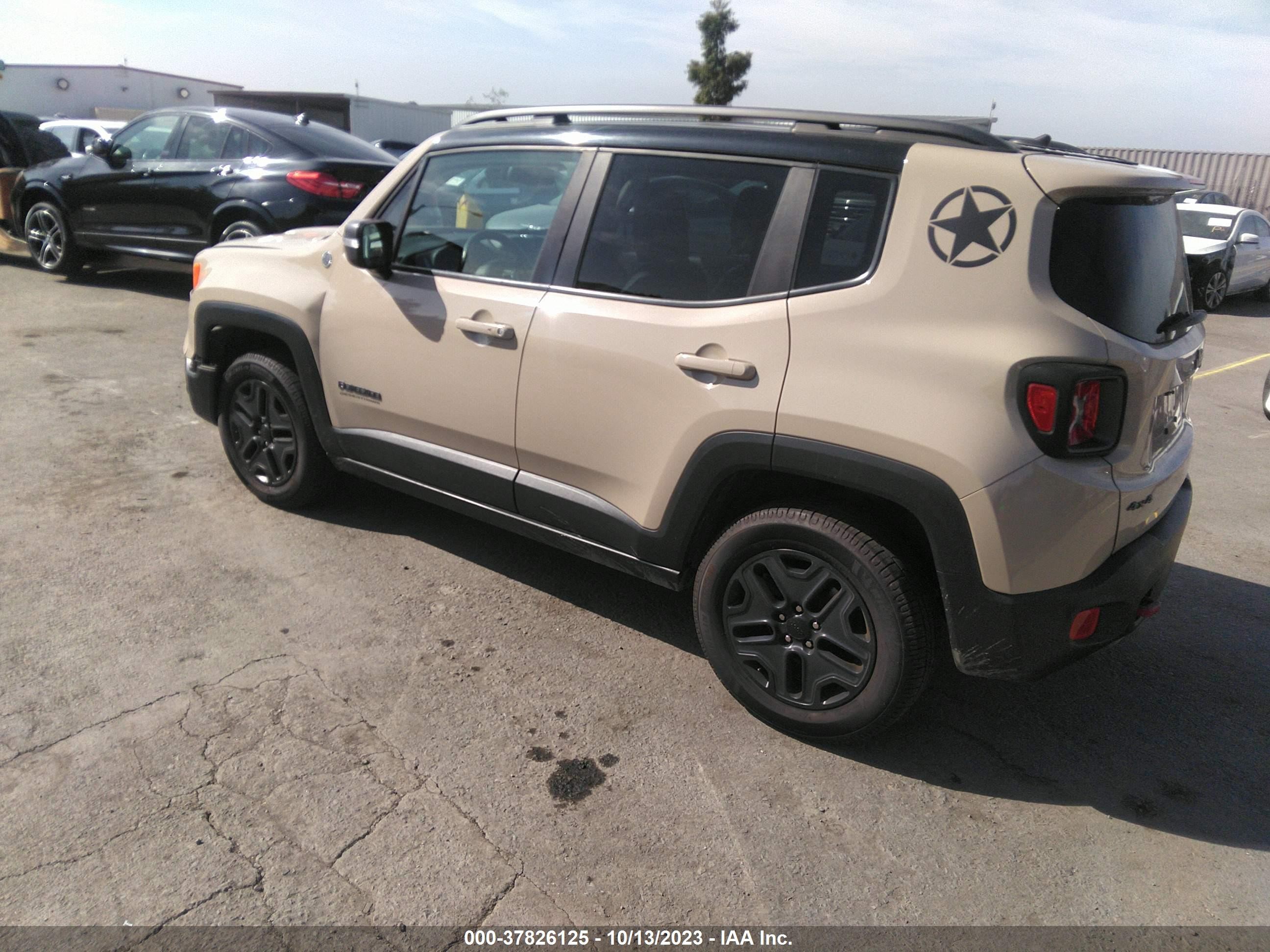 Photo 2 VIN: ZACCJBCB3HPF87657 - JEEP RENEGADE 