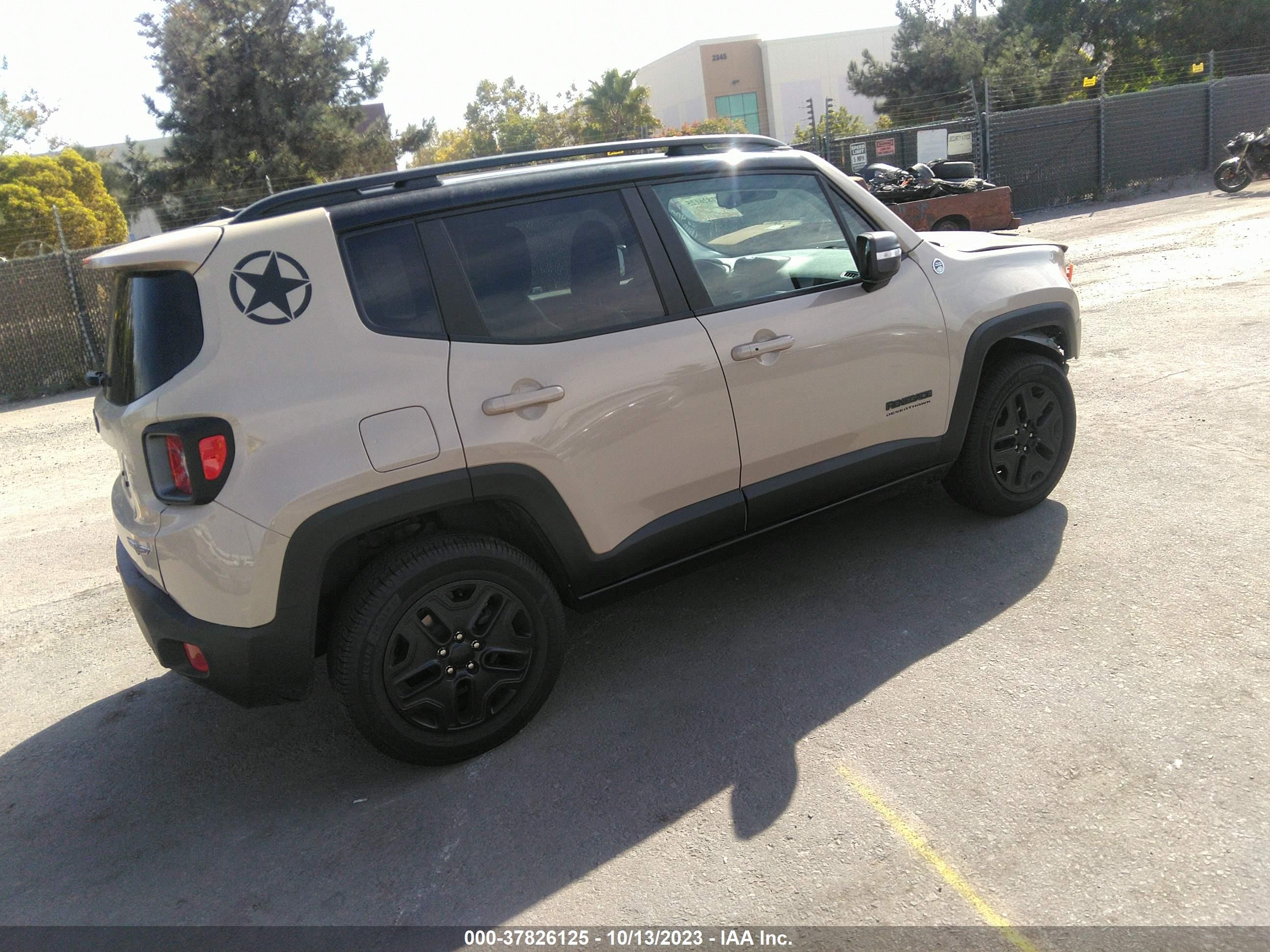 Photo 3 VIN: ZACCJBCB3HPF87657 - JEEP RENEGADE 