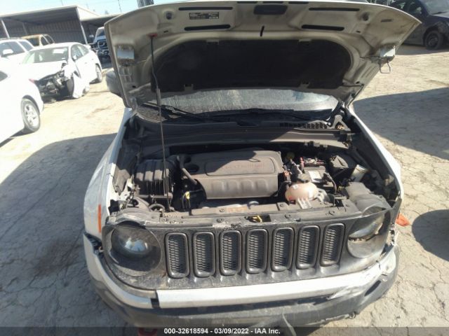 Photo 9 VIN: ZACCJBCB4JPG75607 - JEEP RENEGADE 