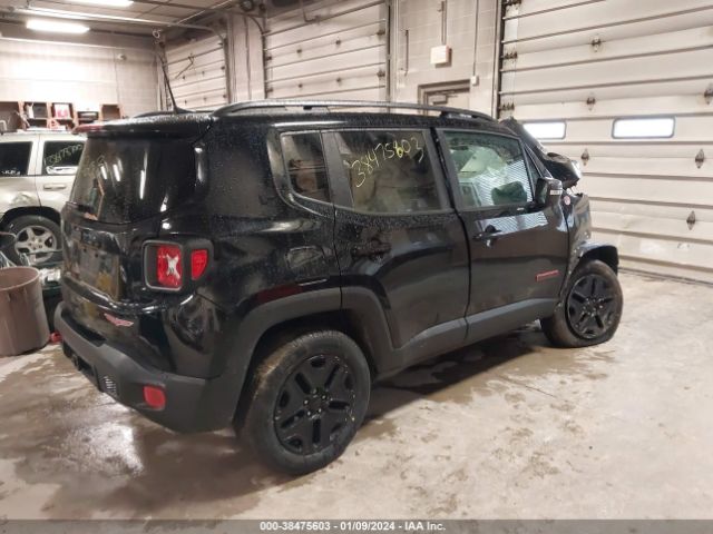 Photo 3 VIN: ZACCJBCB4JPG95971 - JEEP RENEGADE 