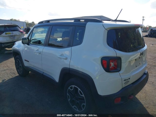 Photo 2 VIN: ZACCJBCB5HPE47416 - JEEP RENEGADE 