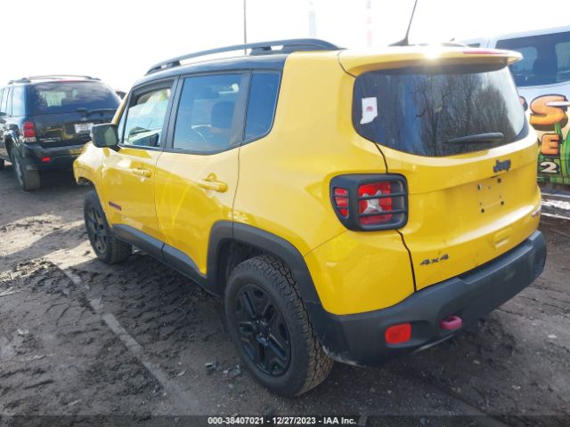 Photo 2 VIN: ZACCJBCB5JPG74983 - JEEP RENEGADE 