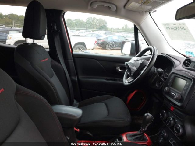 Photo 4 VIN: ZACCJBCB6HPF41305 - JEEP RENEGADE 