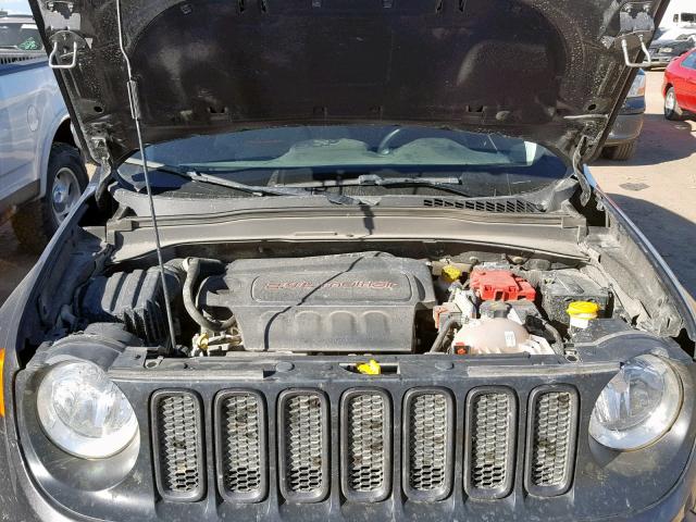 Photo 6 VIN: ZACCJBCB6JPH37542 - JEEP RENEGADE T 