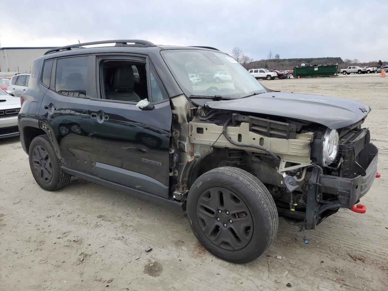 Photo 3 VIN: ZACCJBCB7HPE94284 - JEEP RENEGADE 