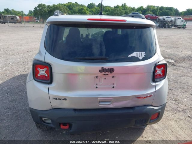 Photo 5 VIN: ZACCJBCB7JPH01746 - JEEP RENEGADE 