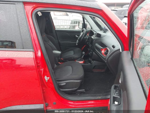 Photo 4 VIN: ZACCJBCB7JPH42572 - JEEP RENEGADE 