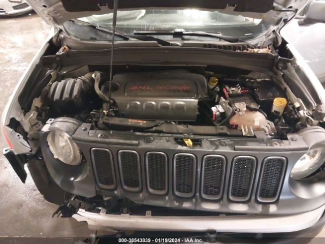 Photo 9 VIN: ZACCJBCB8HPG29658 - JEEP RENEGADE 