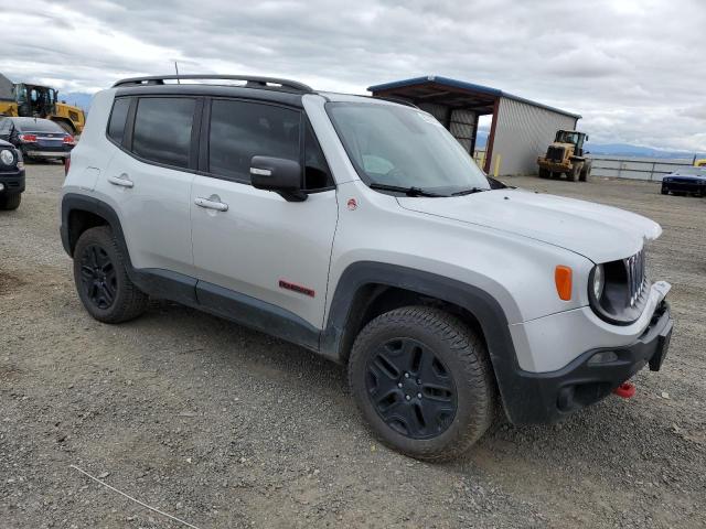 Photo 3 VIN: ZACCJBCB8JPH23898 - JEEP RENEGADE 