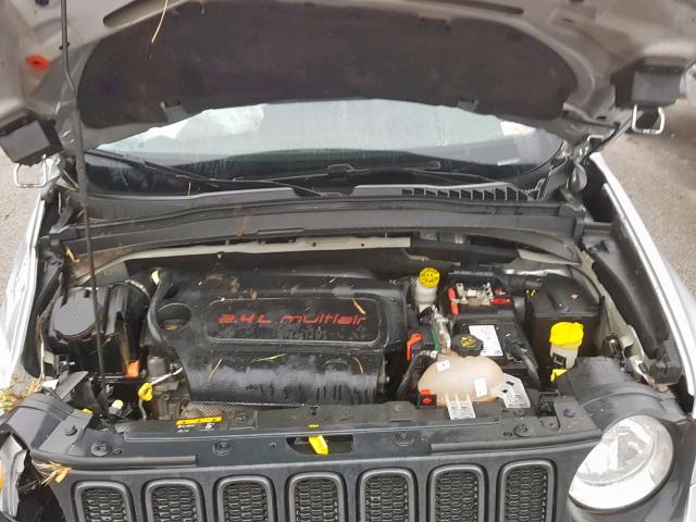 Photo 6 VIN: ZACCJBCB9HPE62789 - JEEP RENEGADE T 