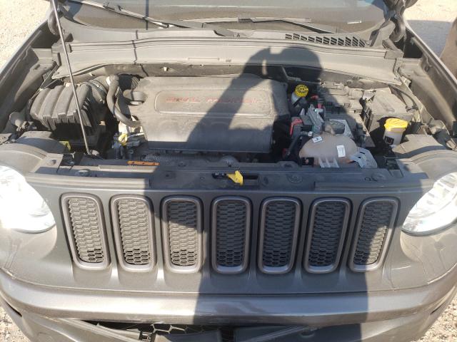 Photo 6 VIN: ZACCJBCB9HPE98708 - JEEP RENEGADE 