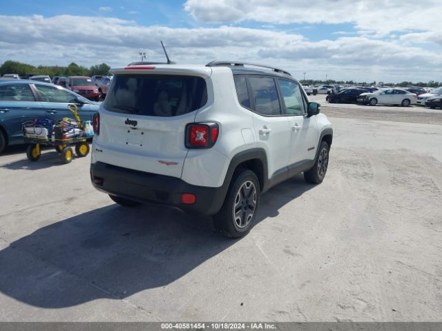 Photo 3 VIN: ZACCJBCT0FPB52308 - JEEP RENEGADE 