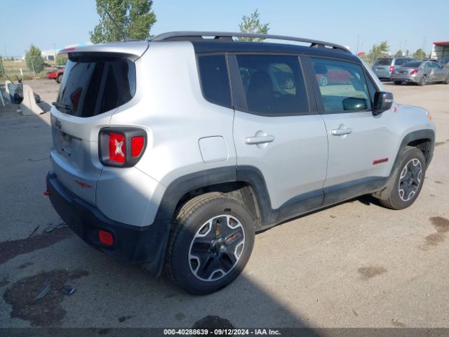 Photo 3 VIN: ZACCJBCT0FPB70632 - JEEP RENEGADE 