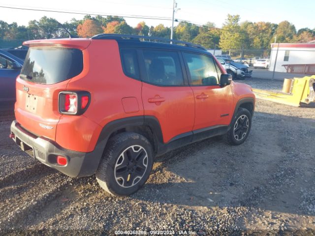 Photo 3 VIN: ZACCJBCT0FPB72408 - JEEP RENEGADE 