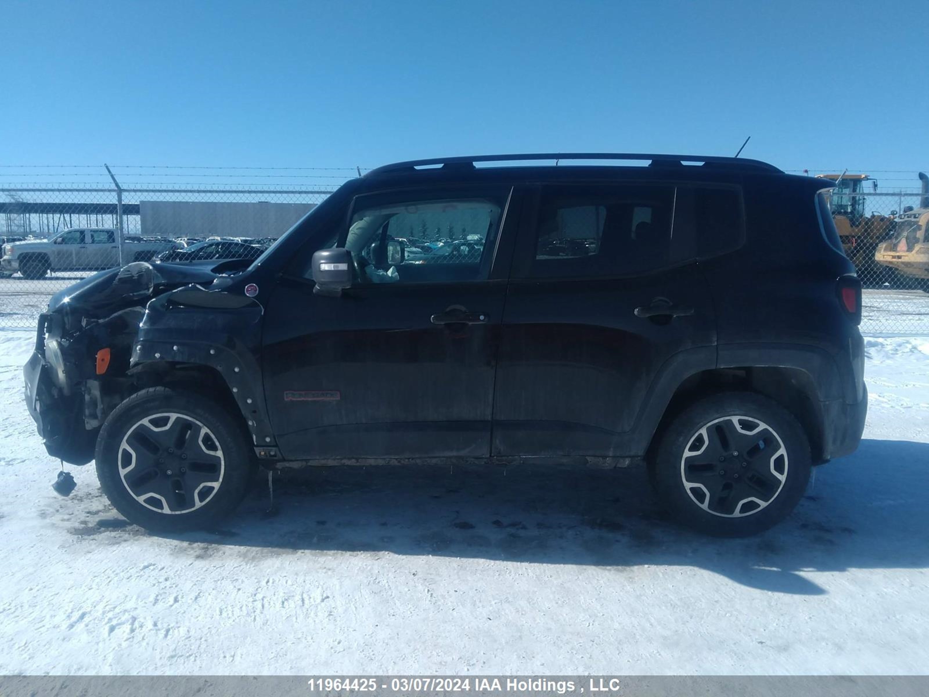 Photo 13 VIN: ZACCJBCT0FPB74010 - JEEP RENEGADE 