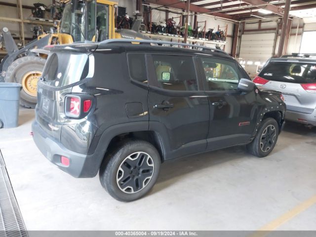 Photo 3 VIN: ZACCJBCT2FPB28397 - JEEP RENEGADE 