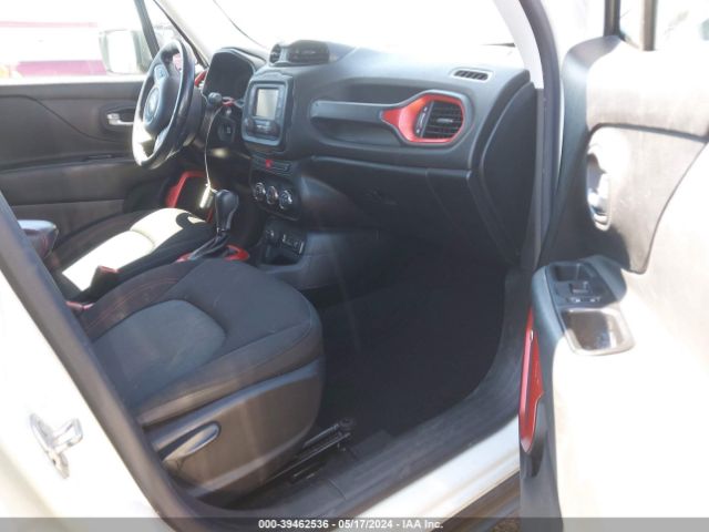 Photo 4 VIN: ZACCJBCT2GPC55894 - JEEP RENEGADE 