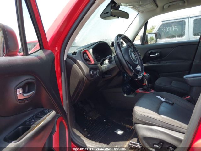 Photo 4 VIN: ZACCJBCT3FPC23924 - JEEP RENEGADE 