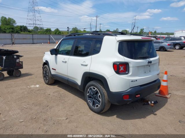 Photo 2 VIN: ZACCJBCT3GPD39433 - JEEP RENEGADE 