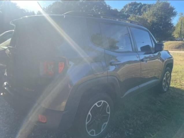 Photo 3 VIN: ZACCJBCT3GPD72528 - JEEP RENEGADE T 