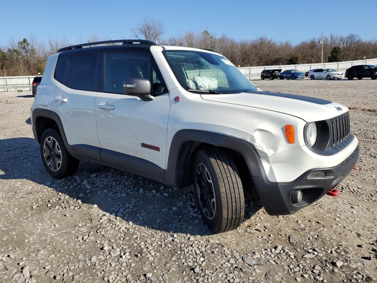 Photo 3 VIN: ZACCJBCT3GPE27401 - JEEP RENEGADE 