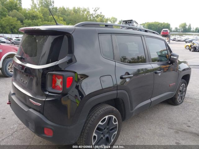 Photo 3 VIN: ZACCJBCT4FPB28403 - JEEP RENEGADE 