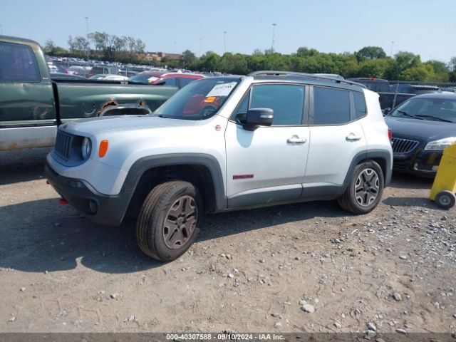 Photo 1 VIN: ZACCJBCT4FPB30345 - JEEP RENEGADE 