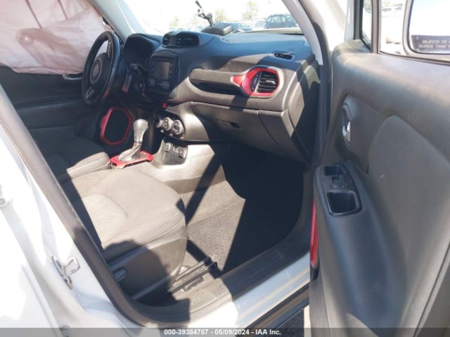 Photo 4 VIN: ZACCJBCT4GPE36737 - JEEP RENEGADE 