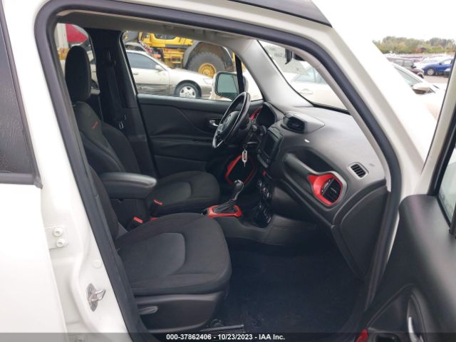 Photo 4 VIN: ZACCJBCT6FPC14697 - JEEP RENEGADE 