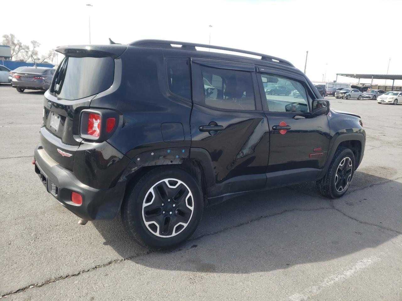 Photo 2 VIN: ZACCJBCT6GPD70868 - JEEP RENEGADE 