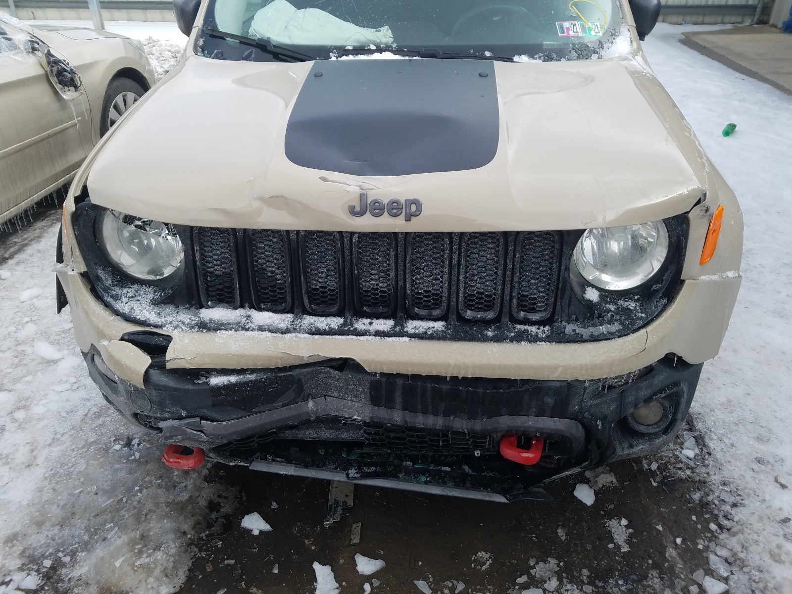 Photo 8 VIN: ZACCJBCT7FPC02686 - JEEP RENEGADE 