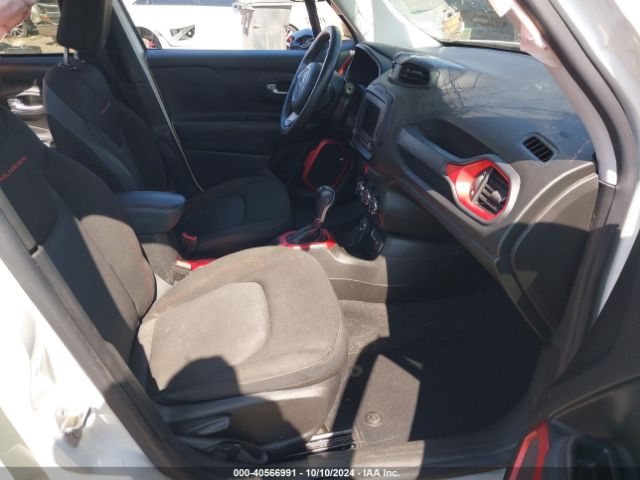 Photo 4 VIN: ZACCJBCT7GPD80423 - JEEP RENEGADE 