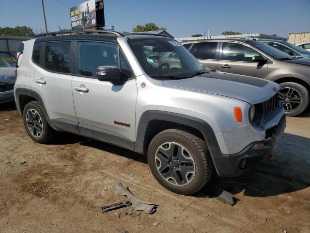 Photo 3 VIN: ZACCJBCT8GPD17895 - JEEP RENEGADE T 