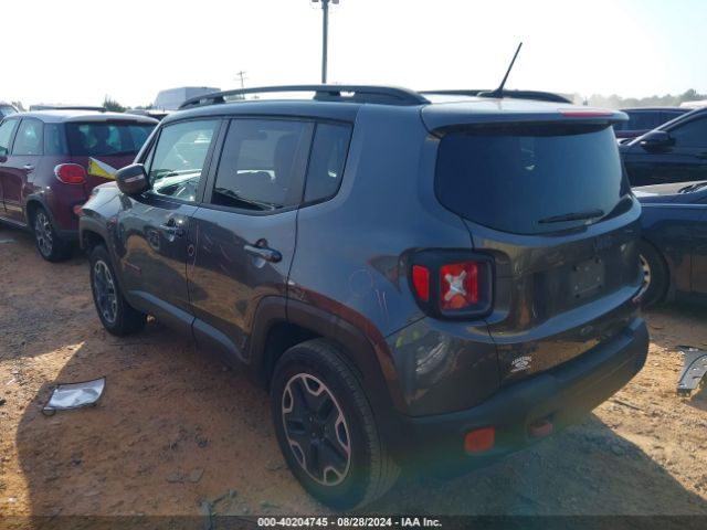 Photo 2 VIN: ZACCJBCT8GPD63677 - JEEP RENEGADE 