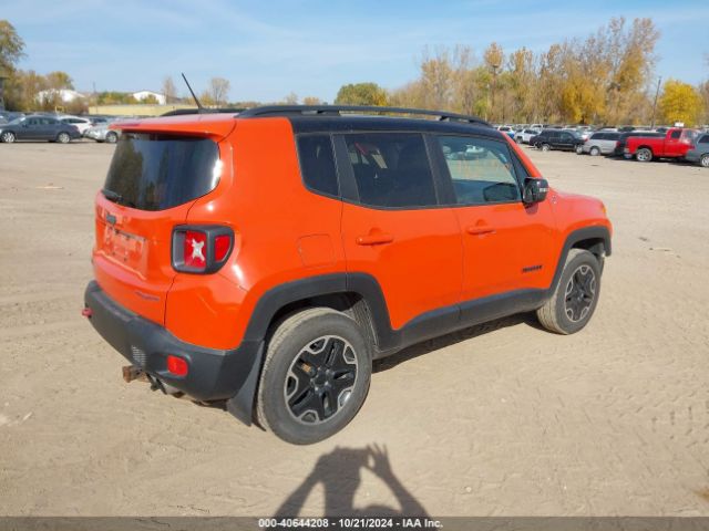 Photo 3 VIN: ZACCJBCT8GPD70712 - JEEP RENEGADE 