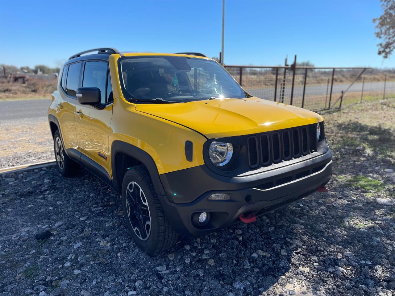 Photo 1 VIN: ZACCJBCT8GPE23716 - JEEP RENEGADE 