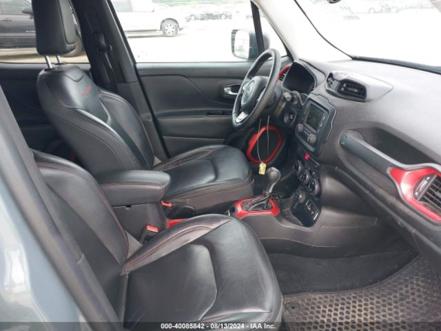 Photo 4 VIN: ZACCJBCT9GPD14830 - JEEP RENEGADE 