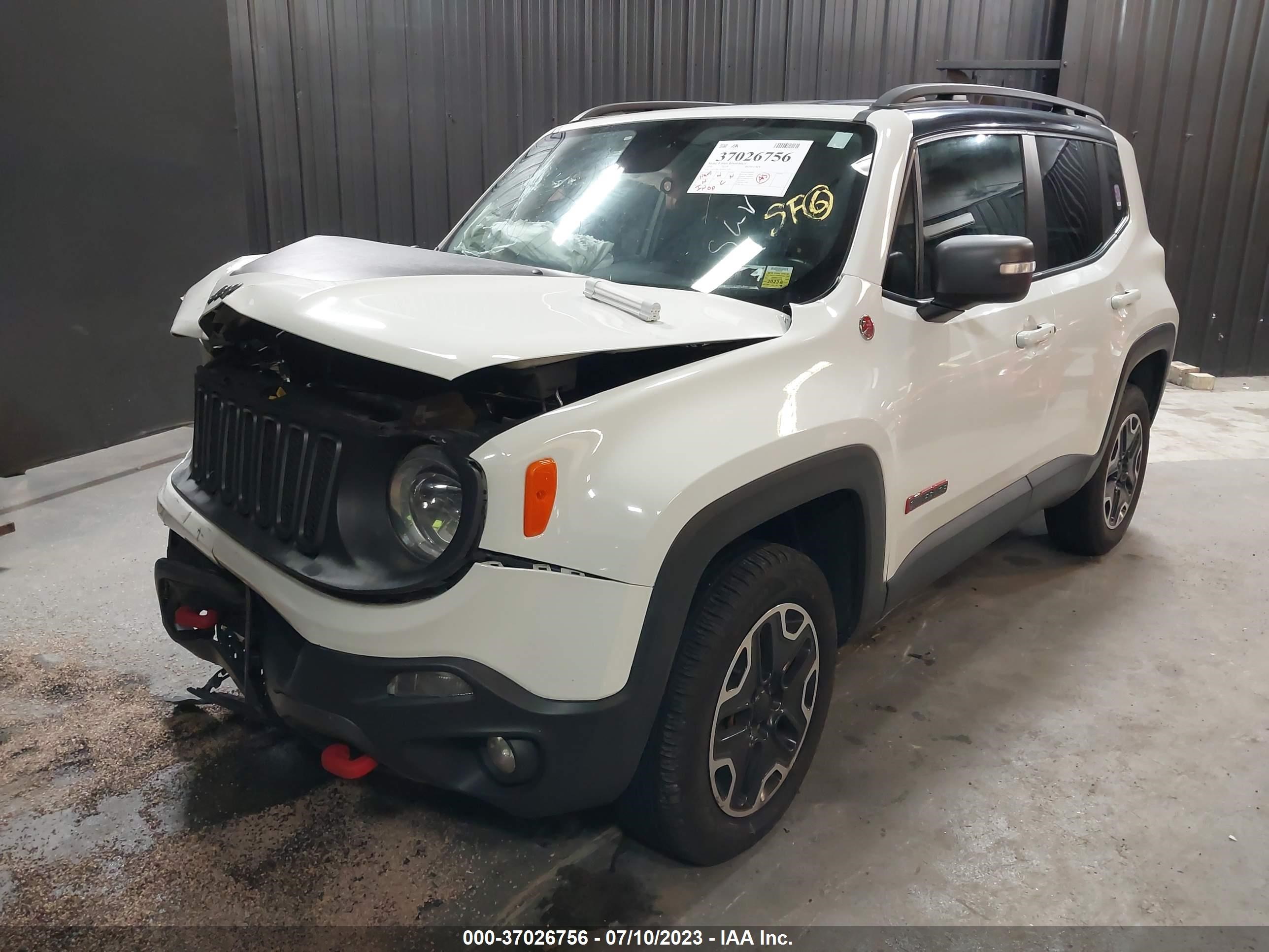 Photo 1 VIN: ZACCJBCT9GPD32518 - JEEP RENEGADE 