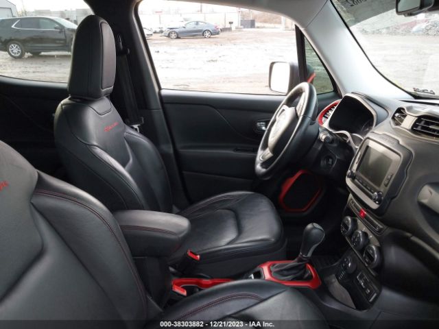 Photo 4 VIN: ZACCJBCT9GPD48220 - JEEP RENEGADE 