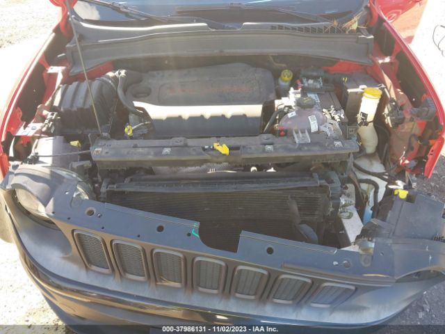 Photo 9 VIN: ZACCJBCTXFPB47246 - JEEP RENEGADE 