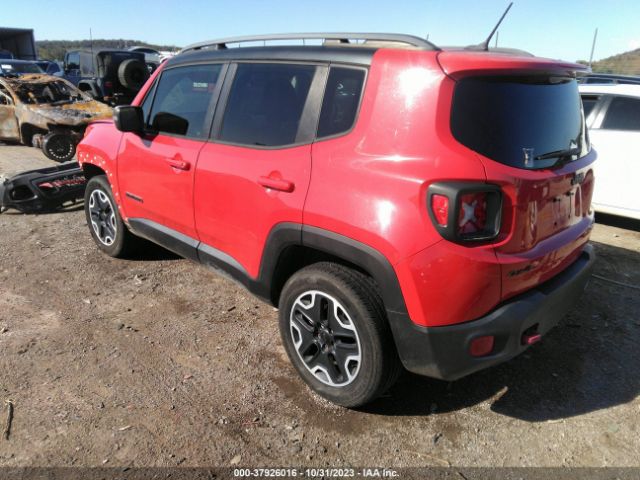 Photo 2 VIN: ZACCJBCTXFPC24326 - JEEP RENEGADE 