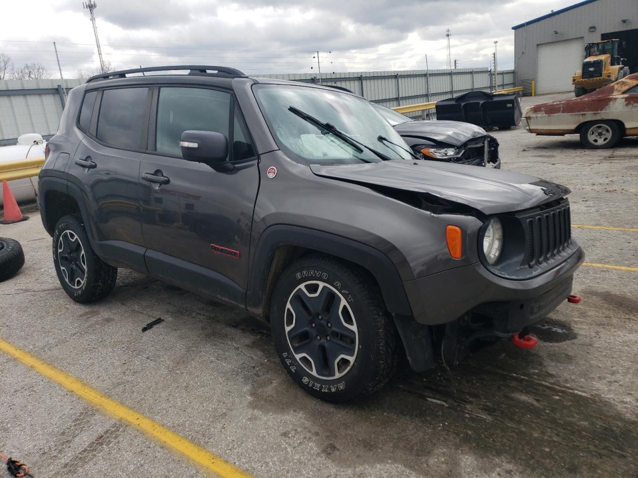 Photo 3 VIN: ZACCJBCTXGPD91836 - JEEP RENEGADE 