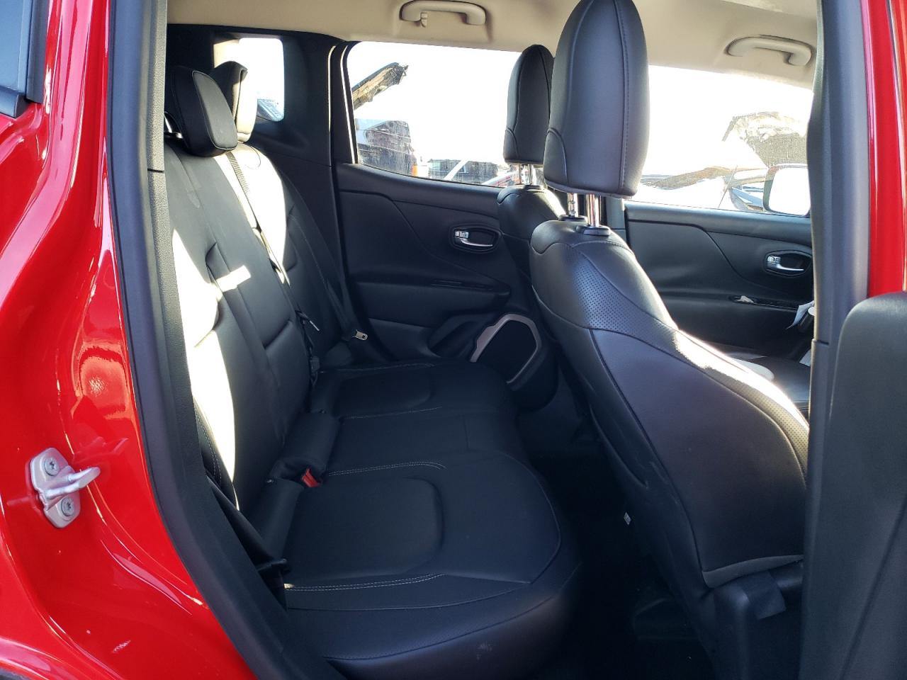 Photo 9 VIN: ZACCJBDT0FPB54407 - JEEP RENEGADE 