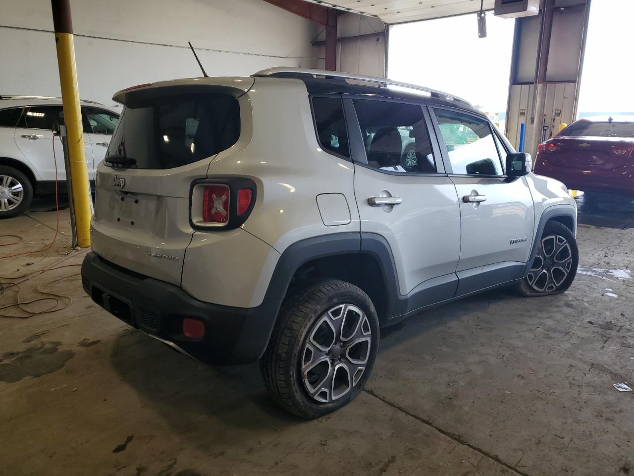 Photo 2 VIN: ZACCJBDT5GPC72350 - JEEP RENEGADE 