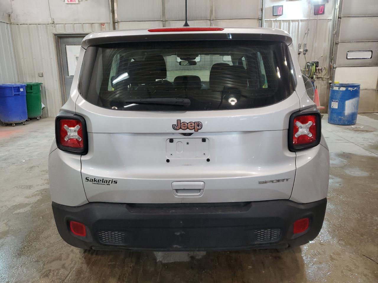 Photo 5 VIN: ZACNJAAB0KPK36893 - JEEP RENEGADE 