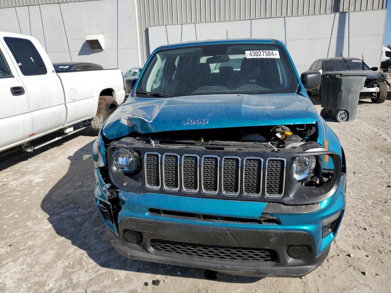 Photo 4 VIN: ZACNJAAB1LPL27611 - JEEP RENEGADE 