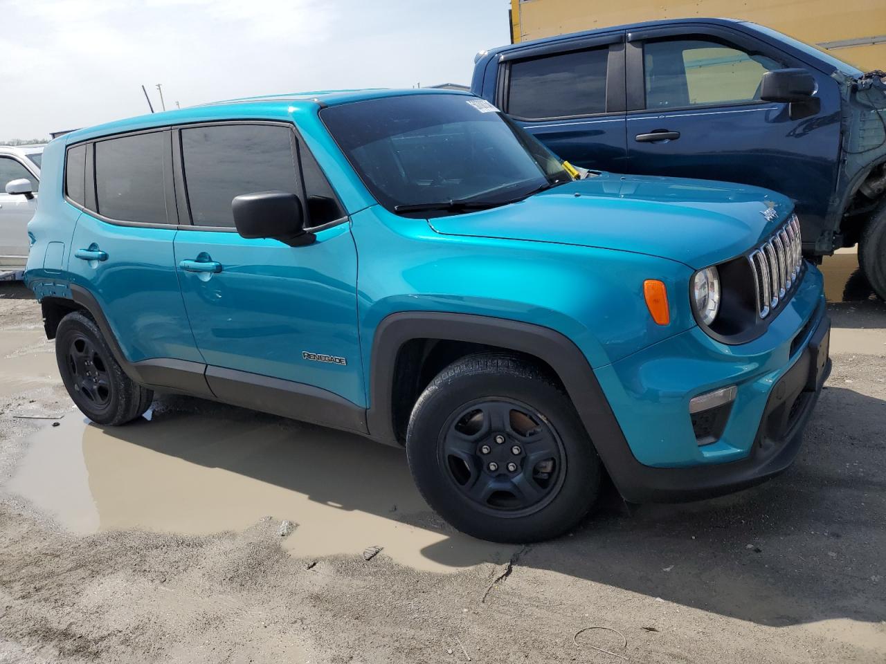 Photo 3 VIN: ZACNJAAB7LPL84668 - JEEP RENEGADE 