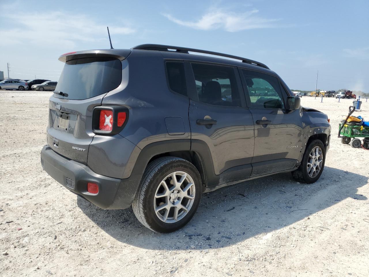 Photo 2 VIN: ZACNJAAB8KPK43235 - JEEP RENEGADE 