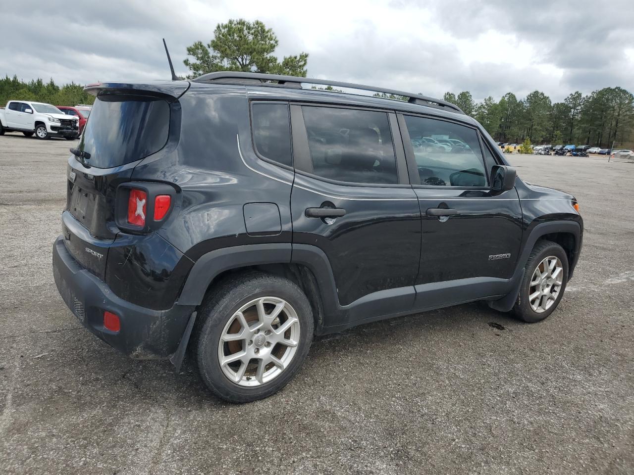 Photo 2 VIN: ZACNJAAB8KPK51416 - JEEP RENEGADE 